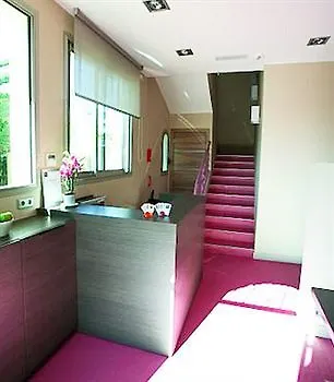 酒店 Mandara 3*